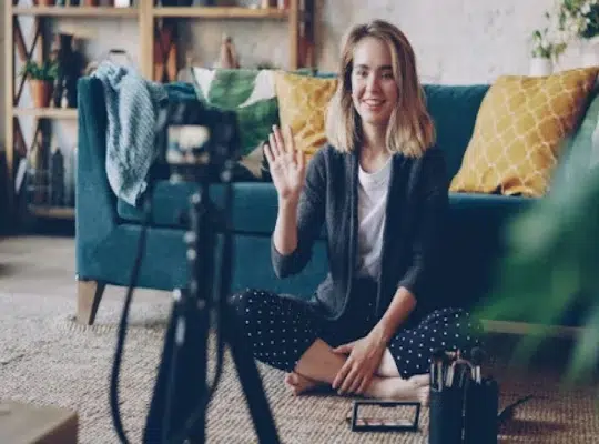 TikTok ou Instagram ? Quelle plateforme privilégier pour sa marque de cosmétique